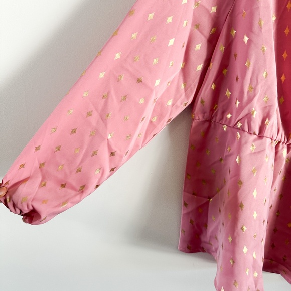 NWT - VNeck Geometric Print Ruffled Elastic Waist Long Sleeved Tunic - 2X - Picture 4 of 9